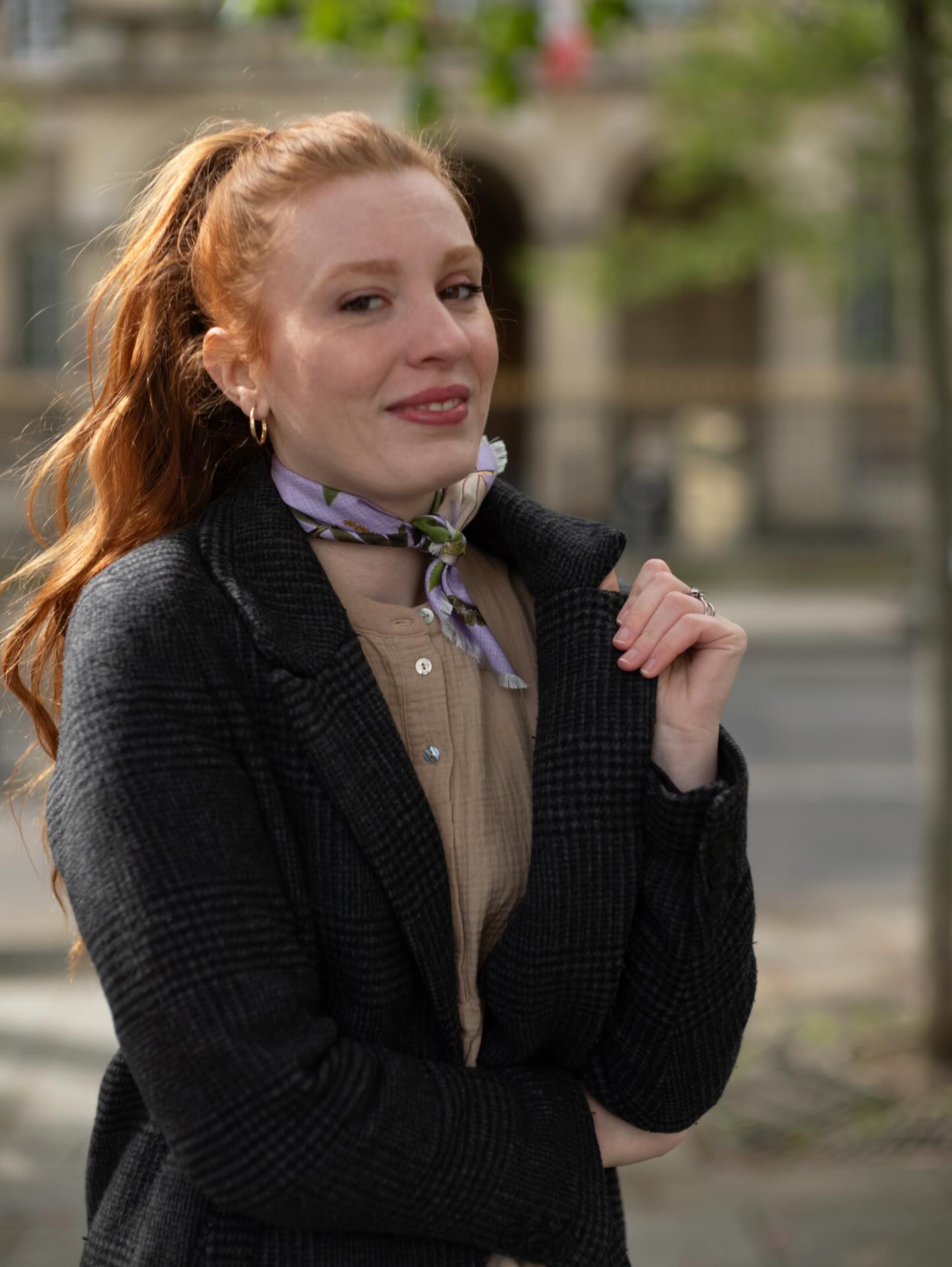 Little silk magic to brighten your winter days

#TreeOfLife #2024Reflections #MeaningfulMoments #GratefulLeaves #TreeOfLife EndOfYearReflections LeavesOfMeaning WrappedInConnection
 SilkScarfStyle LuxuryAccessories ArtOnSilk SlowFashion BotanicalBeauty ScarfSeason WearYourRoots  silkscarf silksquare frenchsilk frenchluxury silkstyle parisianstyle frencheleganve luxuryaccessories styleinsilk woveninfrance frenchcraftsmanship artofsilk slowluxury freomfrancewithlove  madeinfrance🇫🇷