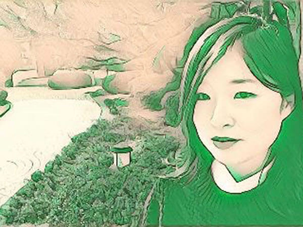 meet-junhee-portrait green portrait of junhee kim