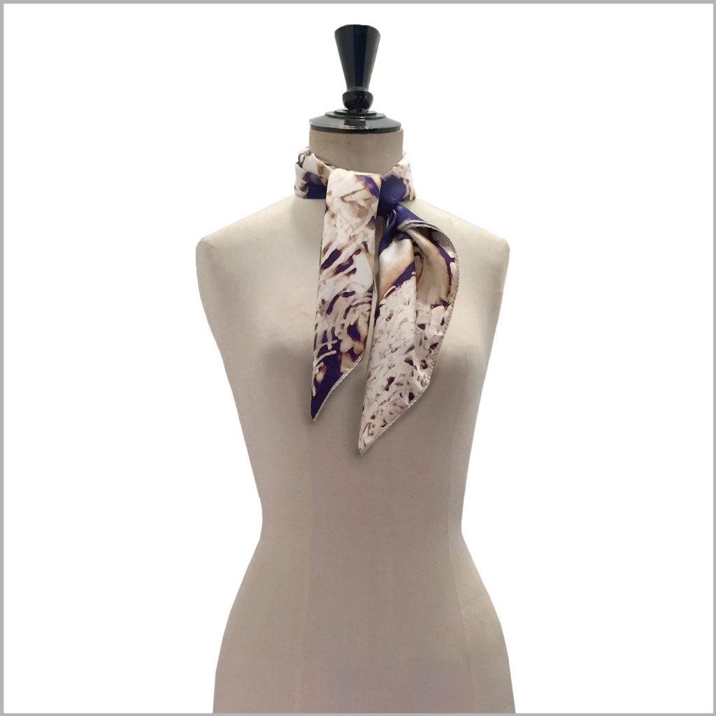 maannequin with medium printed silk twill scarf