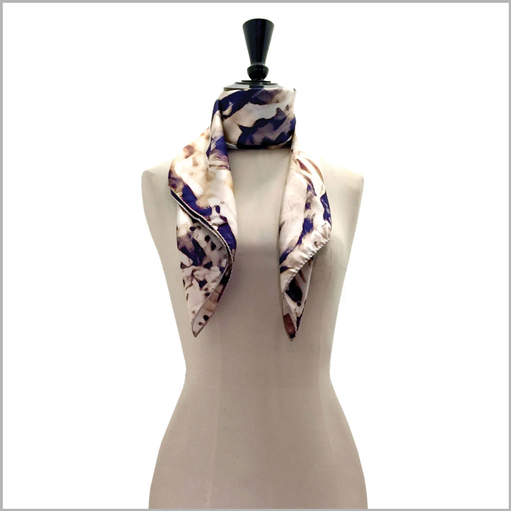 maannequin with big printed silk twill scarf