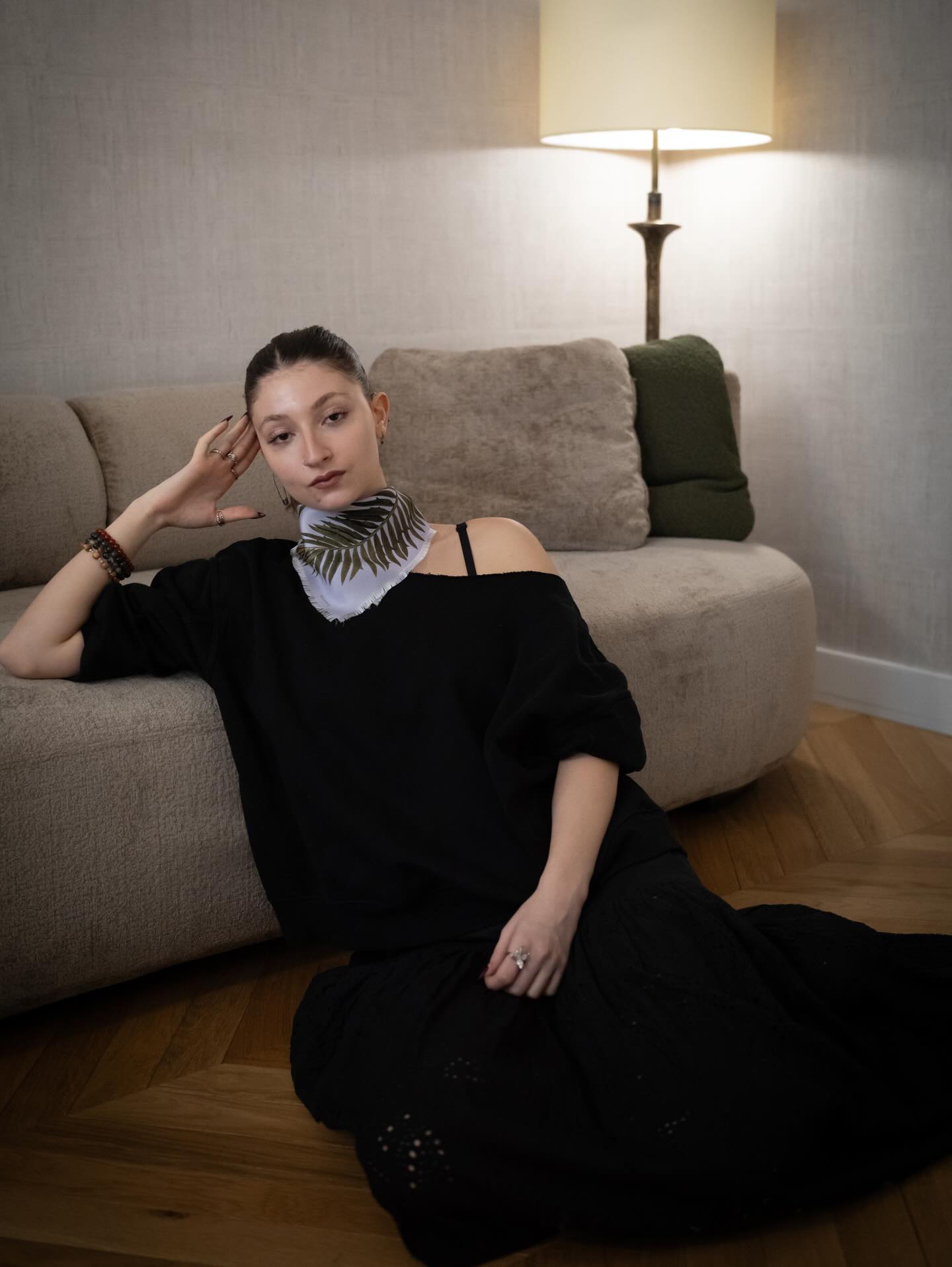 Where Leaves Remember

 #TreeOfLifeScarf #SilkScarfStyle #LuxuryAccessories #ArtOnSilk #SlowFashion #BotanicalBeauty #ScarfSeason #WearYourRoots  #silkscarf #silksquare #frenchsilk #frenchluxury #silkstyle #parisianstyle #frencheleganve #luxuryaccessories #styleinsilk #woveninfrance #frenchcraftsmanship #artofsilk #slowluxury #freomfrancewithlove  #madeinfrance🇫🇷