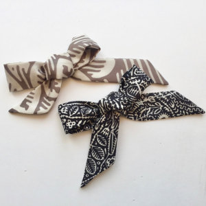 printed silk bow broach