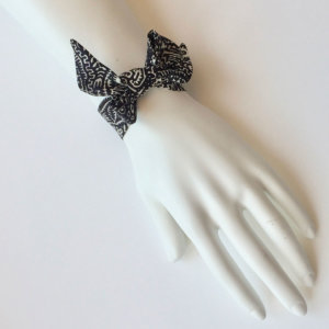 arabesque printed silk twill ribbon wrist bands