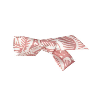 pink and white leaf printed silk broach