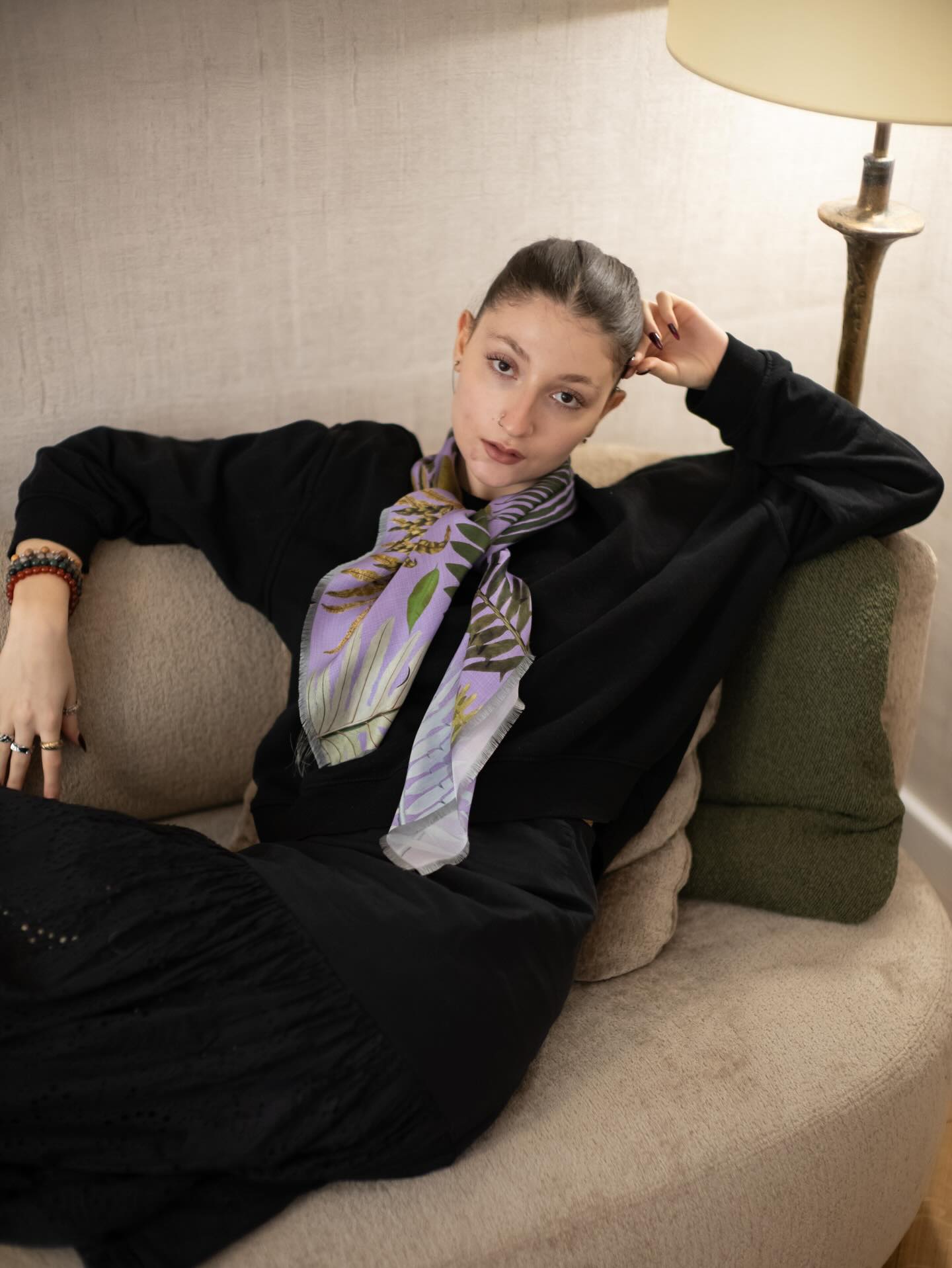 A leaf of meaning. A gift of presence this Christmas

 #MeaningfulGift #SilkScarfStyle #LuxuryAccessories #ArtOnSilk #SlowFashion BotanicalBeauty ScarfSeason WearYourRoots  silkscarf silksquare frenchsilk frenchluxury silkstyle parisianstyle frencheleganve luxuryaccessories styleinsilk woveninfrance frenchcraftsmanship artofsilk slowluxury freomfrancewithlove  madeinfrance🇫🇷